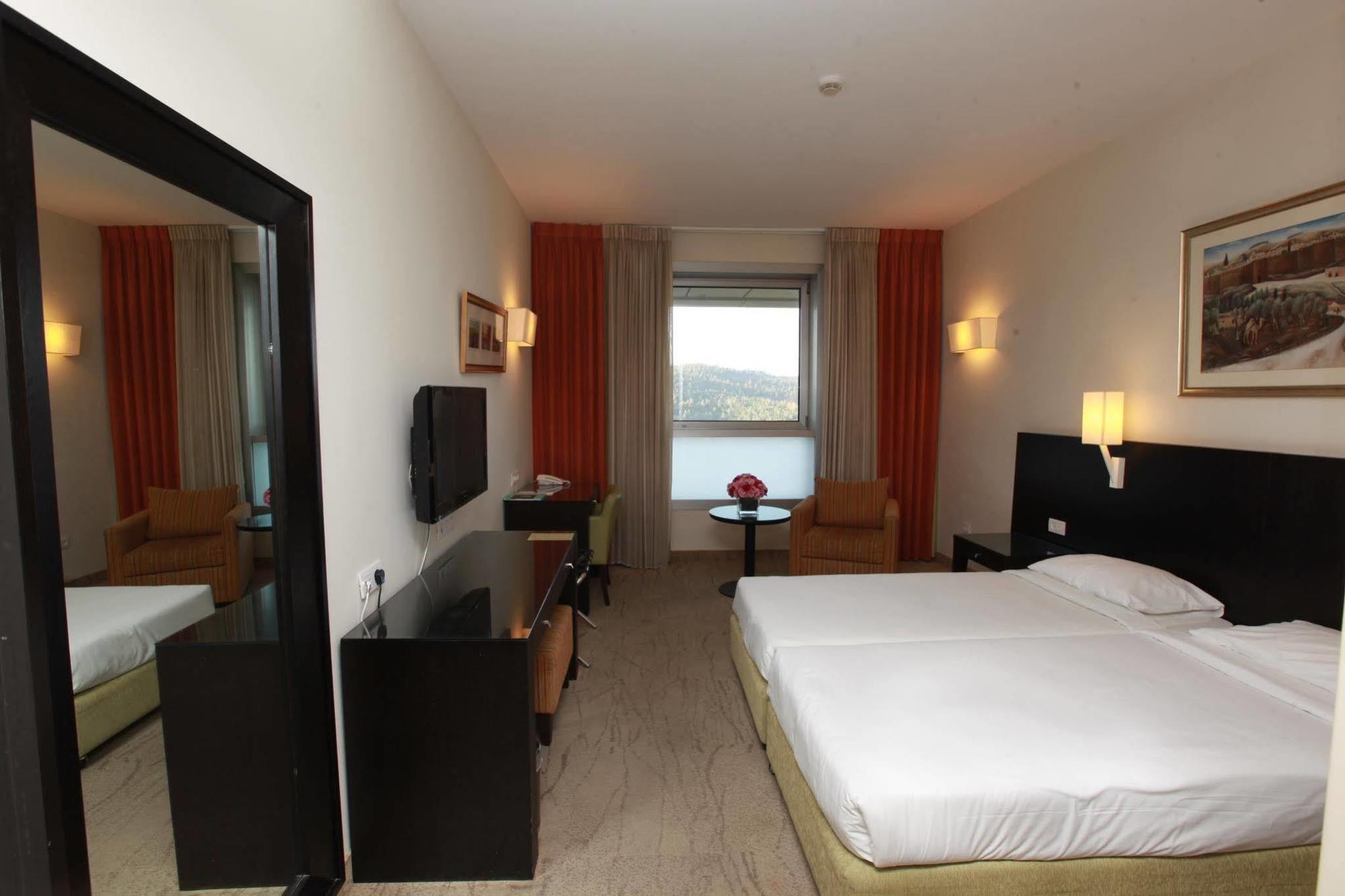 Ein Kerem Hotel Jerusalem Eksteriør billede
